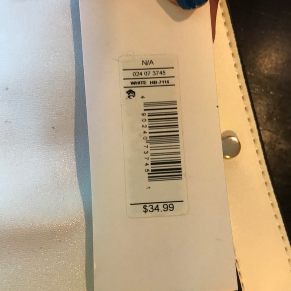 NWT White Cesca Crossbody Purse 👜❤️ - Picture 4 of 7